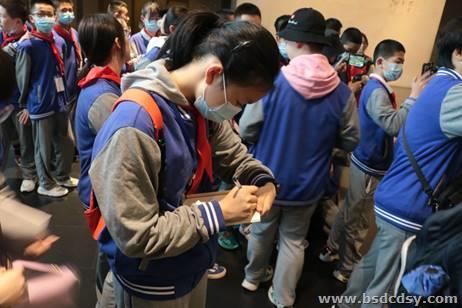 clip_image010.jpg clip_image010.jpg