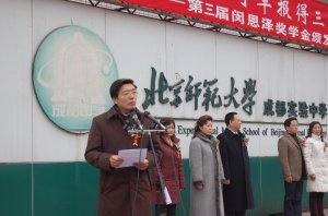 ��У������